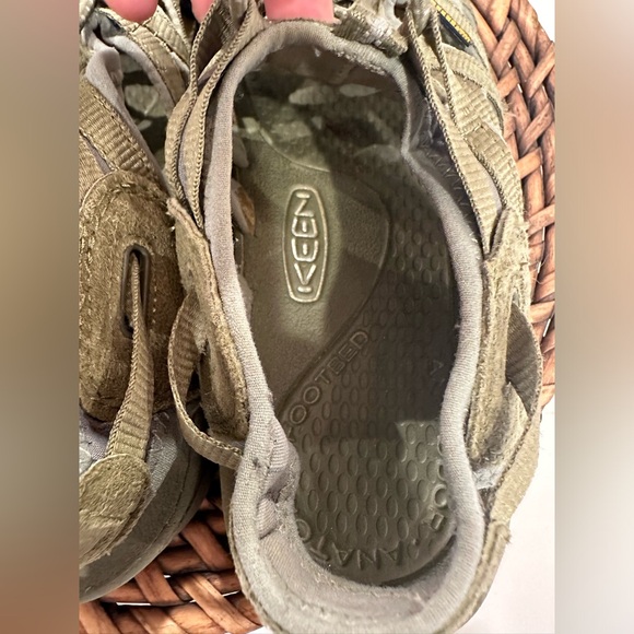 KEEN green trail hiking sandals - Picture 7 of 7